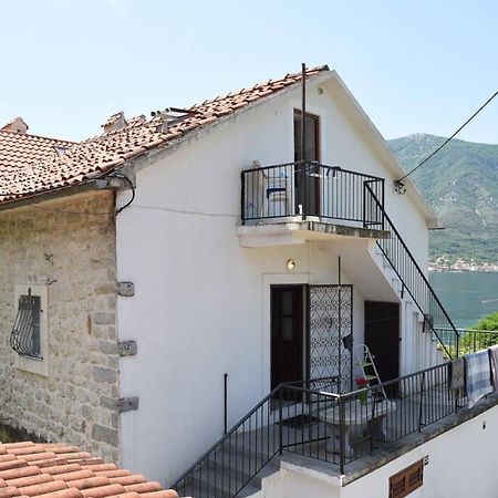 Mansarda Apartment Kotor Exterior foto