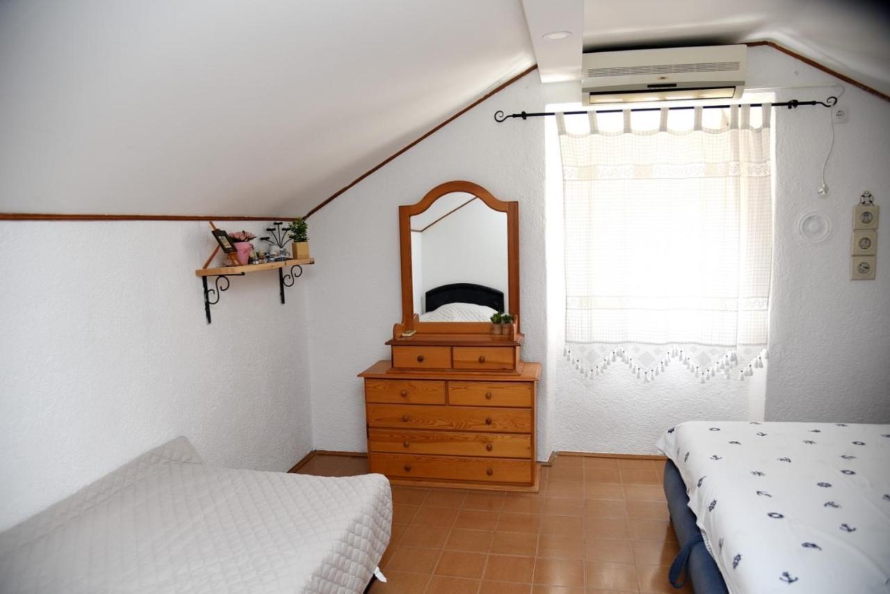 Mansarda Apartment Kotor Exterior foto